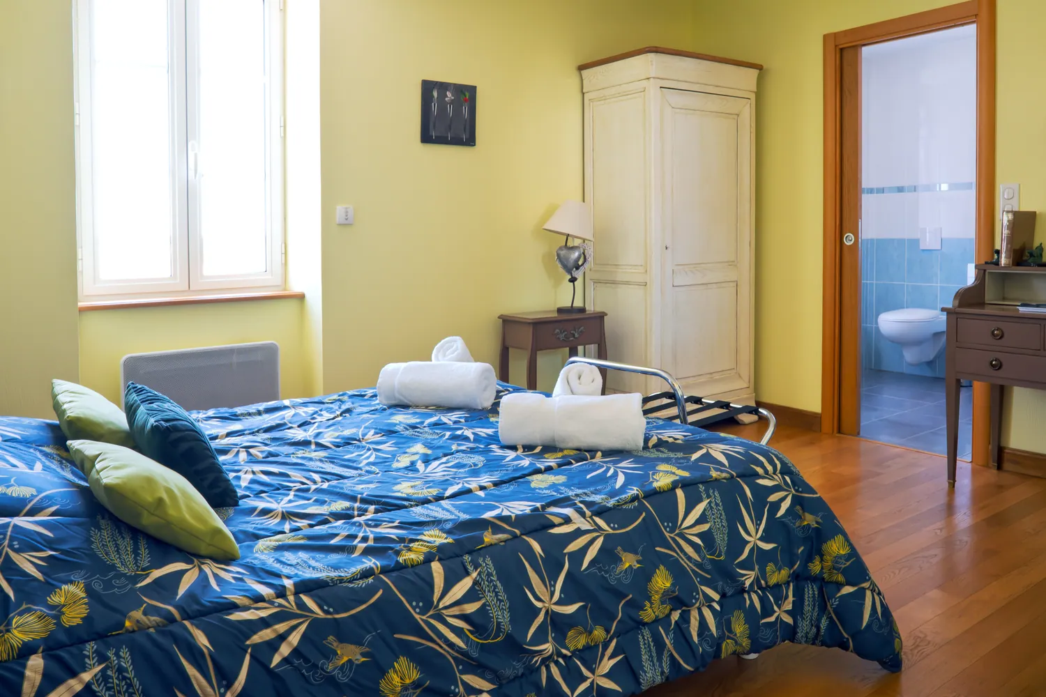 Suite Citronnelle du gîte Lau’Livier, chambre lumineuse